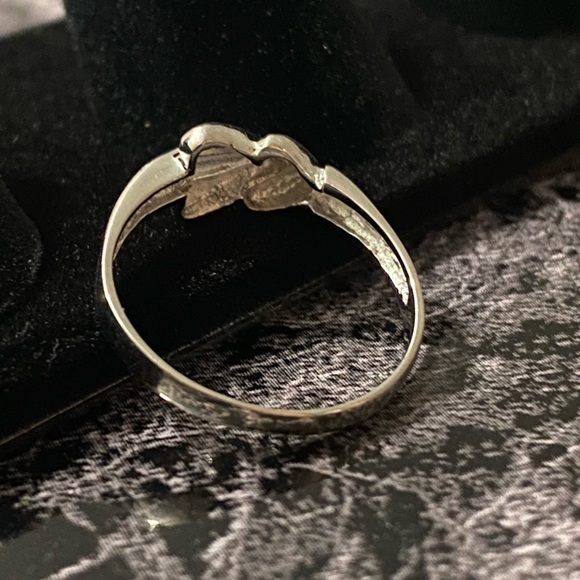 Sterling silver arrow heart ring NWT - Picture 4 of 5